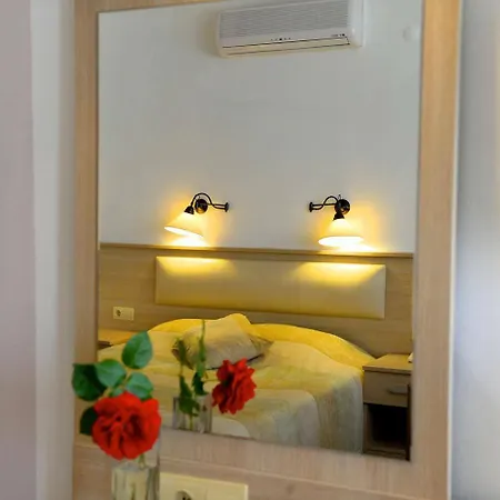 Hotel Bay Nihat Lale Ayvalik