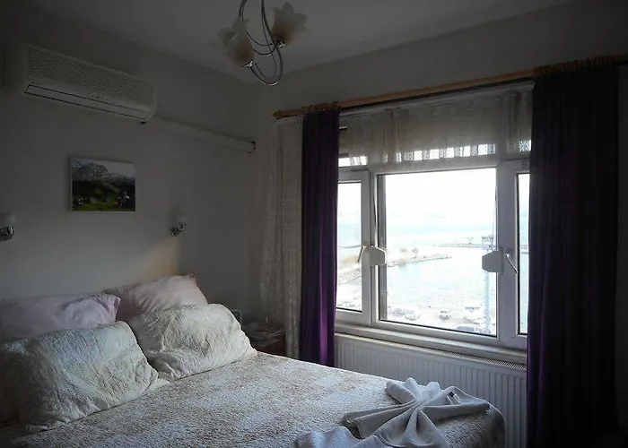 Bay Nihat Lale Ayvalı