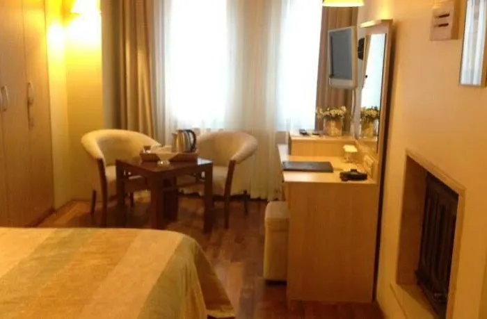 Bay Nihat Lale 酒店 Ayvalı